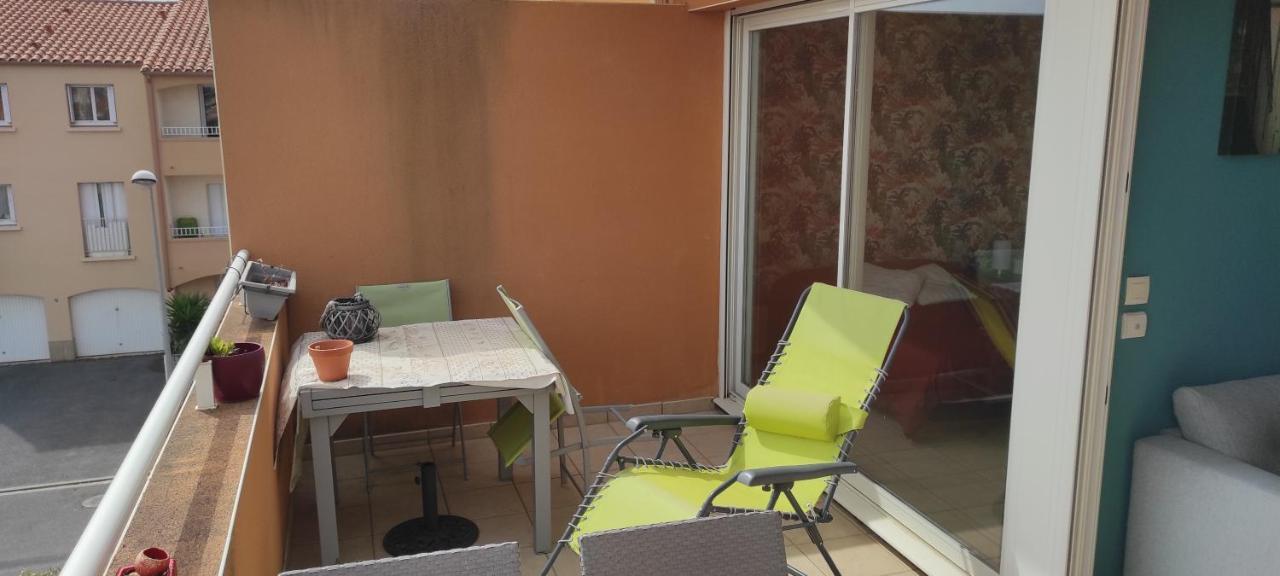 Appartement Avec Grande Terrasse A 15 Mn De La Mer Saint-Esteve  Bagian luar foto
