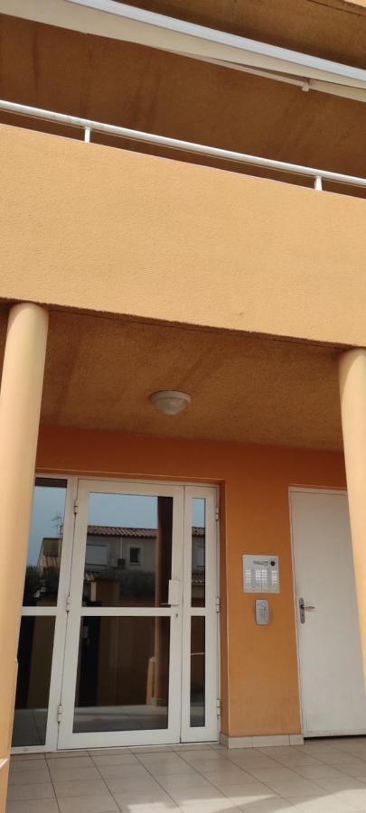 Appartement Avec Grande Terrasse A 15 Mn De La Mer Saint-Esteve  Bagian luar foto